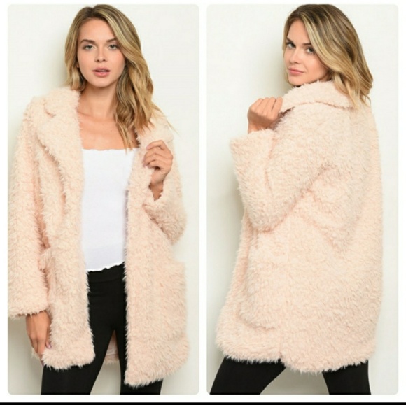Jackets & Blazers - SOLD ‼️LARGE Blush Faux Fur Coat